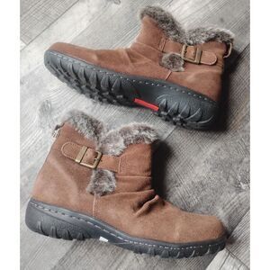 Khombu Women's Size 8M Lindsey Brown Leather Ankle Boots- NWOT